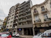 MONOAMBIENTE CON PATIO / VENTA / BALVANERA