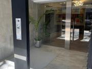 MONOAMBIENTE DIVISIBLE CON GRAN PATIO CON JARDÍN. SAAVEDRA