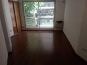 Monoambiente en Alquiler, con balcòn al frente, en Villa...