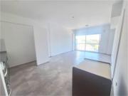 Monoambiente en alquiler con balcón / VIlla Luro