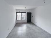MONOAMBIENTE EN VENTA CON PATIO. ZONA ECHESORTU