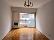 Monoambiente luminoso con. todo cerca! en pleno Caballito