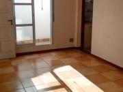 MONOAMBIENTE MODERNO CON COCINA SEPARADA SOBRE LA CURVA...