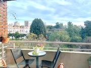 Monoambiente super luminoso con balcon, vista panoramica!