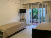 MONOAMBIENTE TOTALMENTE RECICLADO CON PATIO SOBRE AV DE...