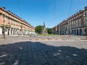 MONOLOCALE ADIACENTE PIAZZA STATUTO