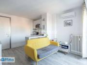 Monolocale arredato Buenos aires, indipendenza, p.ta venezia