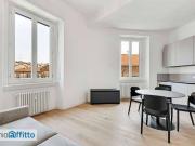 Monolocale arredato Centro storico, brera Monolocale arredato Centro storico, brera