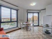 Monolocale arredato con terrazzo Cenisia