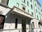 Monolocale arredato De angeli, vercelli, washinghton