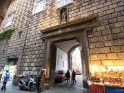 Monolocale arredato in affitto a Napoli