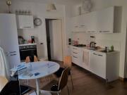 Monolocale con box auto