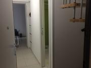 Monolocale con soppalco e spazio esterno