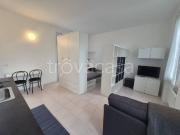 Monolocale in affitto a Milano via San Gregorio, Centrale