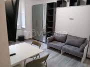 Monolocale in affitto a Milano viale Tunisia, Buenos Aires