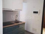 Monolocale in affitto a Roma via Filippi, 37, San Paolo