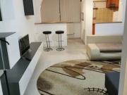 Monolocale in affitto situato al primo piano in Via...