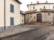 Monolocale in vendita a Castana via Castello