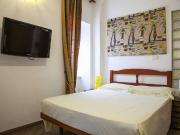 Monolocale luminoso con AC in affitto a Vaticani, Roma