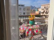 Monolocale ristrutturato vicino alla stazione di Palermo...