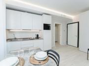 Monolocale Tulipani Rossi Via Alfredo Comandini, Milano