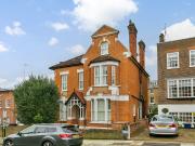 Montague Road, Richmond TW10, 1 bed flat to rent, £3,500...
