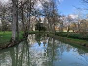 Montbizot 72 Propriété de 4 hectares de parc avec île...