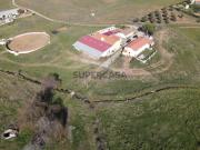 Monte Alentejano com amplas áreas de construção! Ideal...