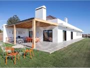 Monte Alentejano com Casa moderna T5 piscina em Santa...