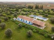 Monte Alentejano em Reguengos de Monsaraz: O Seu Refúgio...