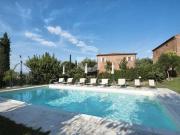 Montepulciano Siena 92676747