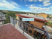 MONTESPACCATO BILOCALE ARREDATO CON BALCONE