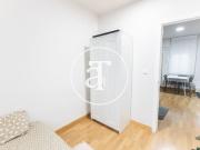 Monthly rental apartment with 2 bedrooms and 1 bathroom...