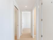 Monthly rental apartment with 3 bedrooms and terrace in...