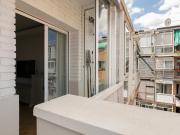 Monthly rental Attic with 2 bedrooms in Eixample with...