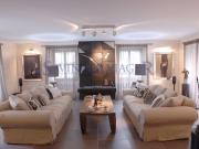 Montricher, Großzügiges Anwesen mit Hallenbad