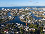 Mooloolaba skyline and canal views immaculate property