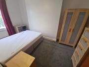 Moorland Road, Leeds LS6, 4 bed flat to rent, £2,357 pcm...