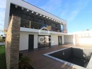 Fantástica Moradia T4 NOVA, em Aldeia de Irmãos,...