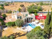 Moradia, Alcantarilha e Pêra