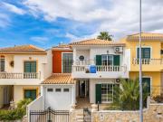 Moradia, Alcantarilha e Pêra