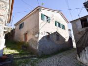 Moradia, Alvares