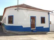 Moradia Antiga T2 com Logradouro em Santa Clara a Velha