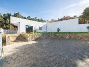 Moradia, Arouca e Burgo