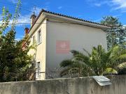 Moradia Bairro Sta. Cruz, em Benfica