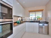 Moradia, Barca do Lago Eden Planalto, Quarteira