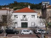 Moradia Bi Familiar com 408 m2 15 divises no centro de...