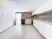 Moradia Bi Familiar com dois Apartamentos T2 Independentes