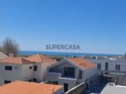 Moradia Bi Familiar | T2 + T4 Dúplex | Azurara, Vila do...