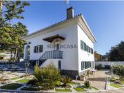 Moradia Bi familiar térrea T2+T1, com cave, renovada,...